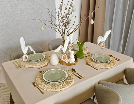 Jak wybrać obrus plamoodporny na rodzinne spotkania wielkanocne?