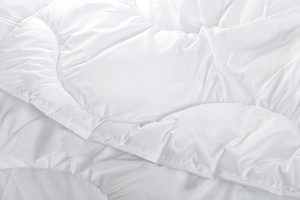 Quilt 135 x 200 Microfiber All Year Round Aya White