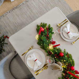 Obrus 120x200 Plamoodporny Surbo Ecru