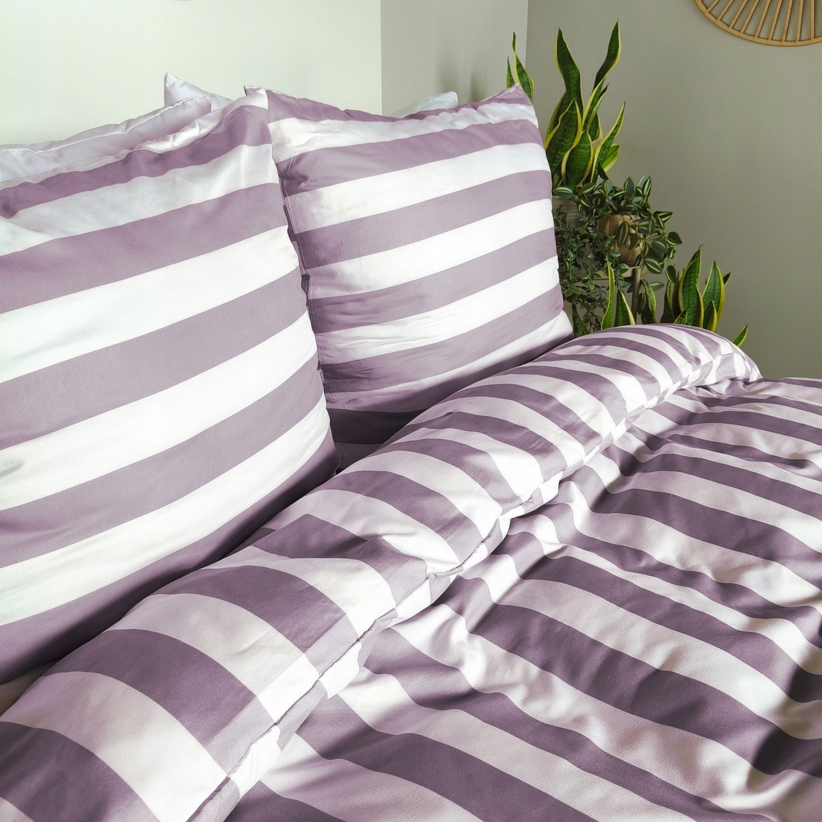 Komplet pościeli Eusebia Home eleganckie ułożenie poszewek