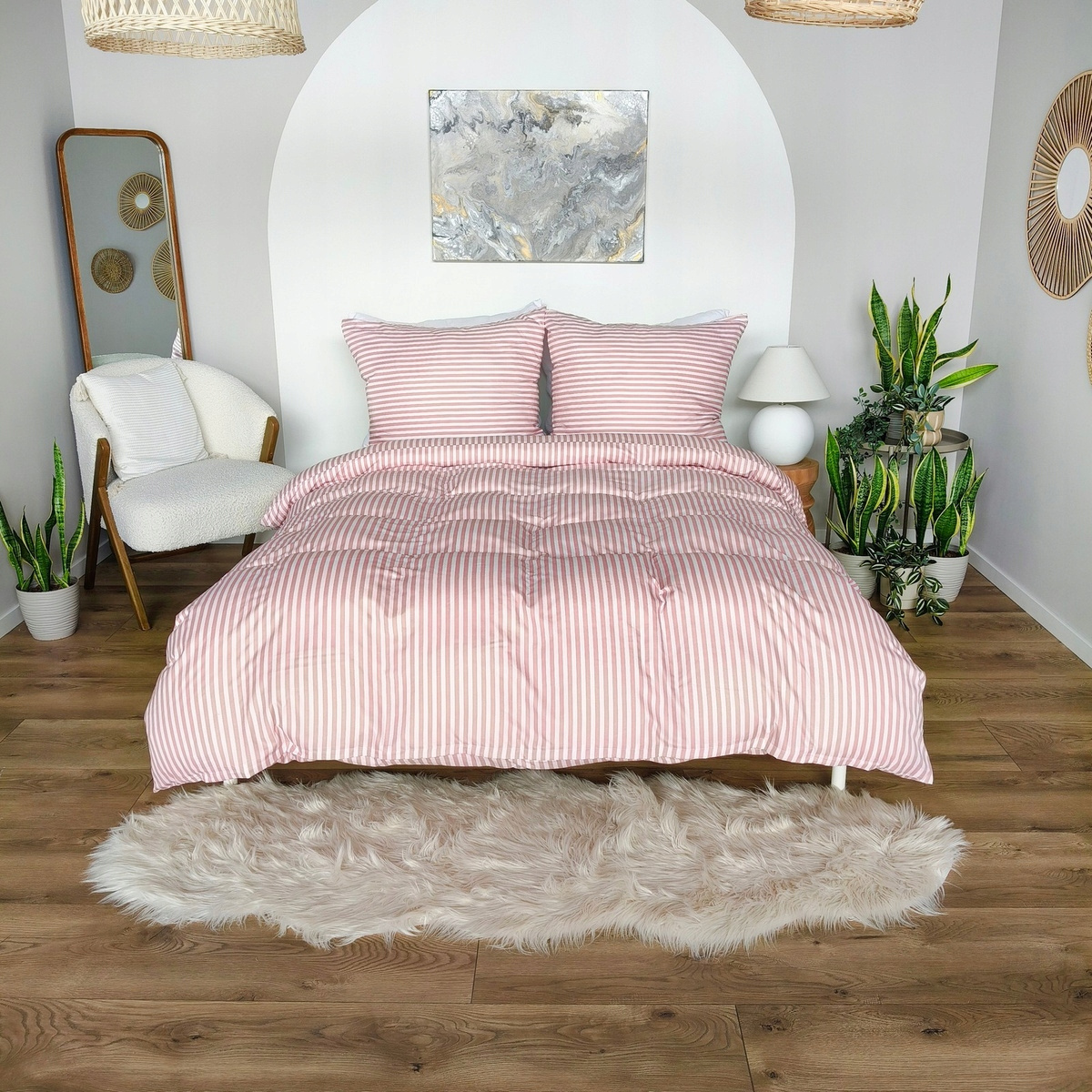 Komplet pościeli Eusebia Home zalety materiału z mikrofibry