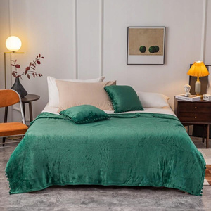 Blanket 150 x 200 Microfiber Pom Pom Pom Poms Bottle