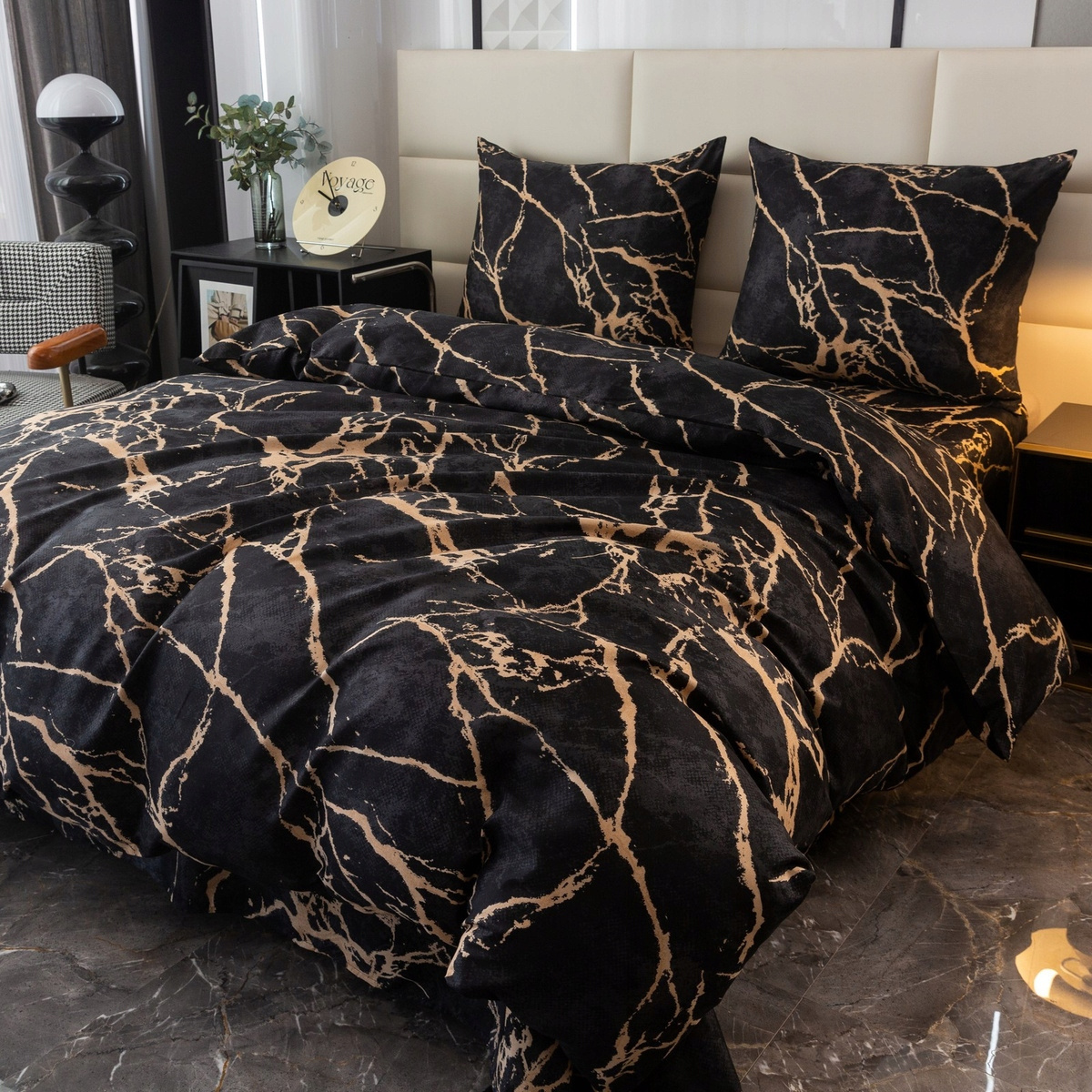 Pościel 140x200 Eusebia Home komplet pościeli na łóżku