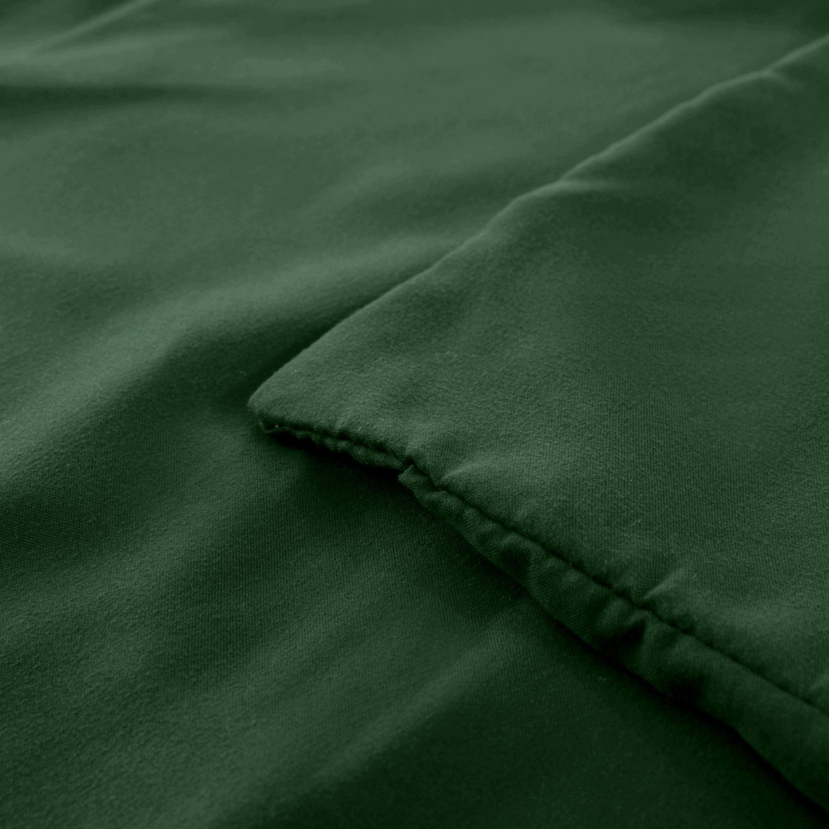 Poszewka Daniela Classic zielona satyna bawełniana – detal tkaniny