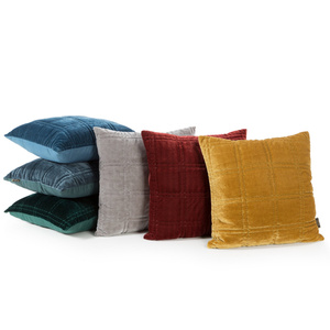 45 x 45 Decorative Velvet Pillowcase KRISTIN2 Black